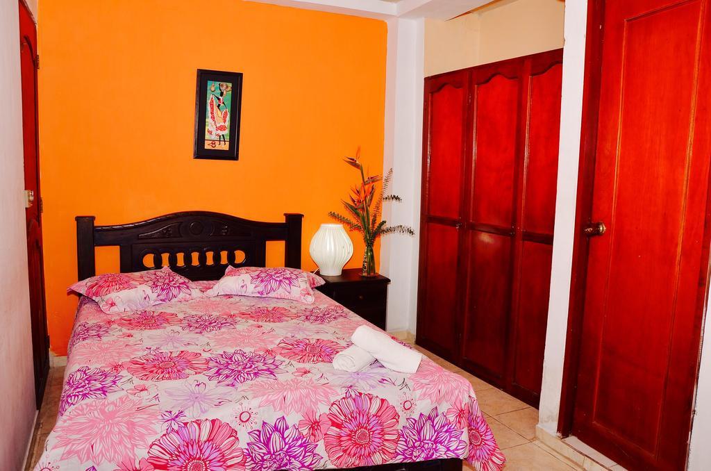Tropical Sun Hotel 2*