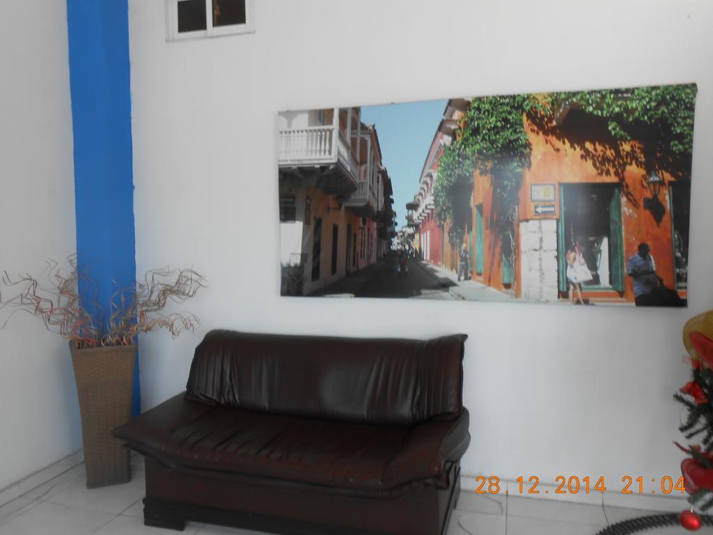 Tropical Sun Hotel 2*