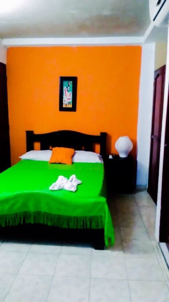Tropical Sun Hotel 2*