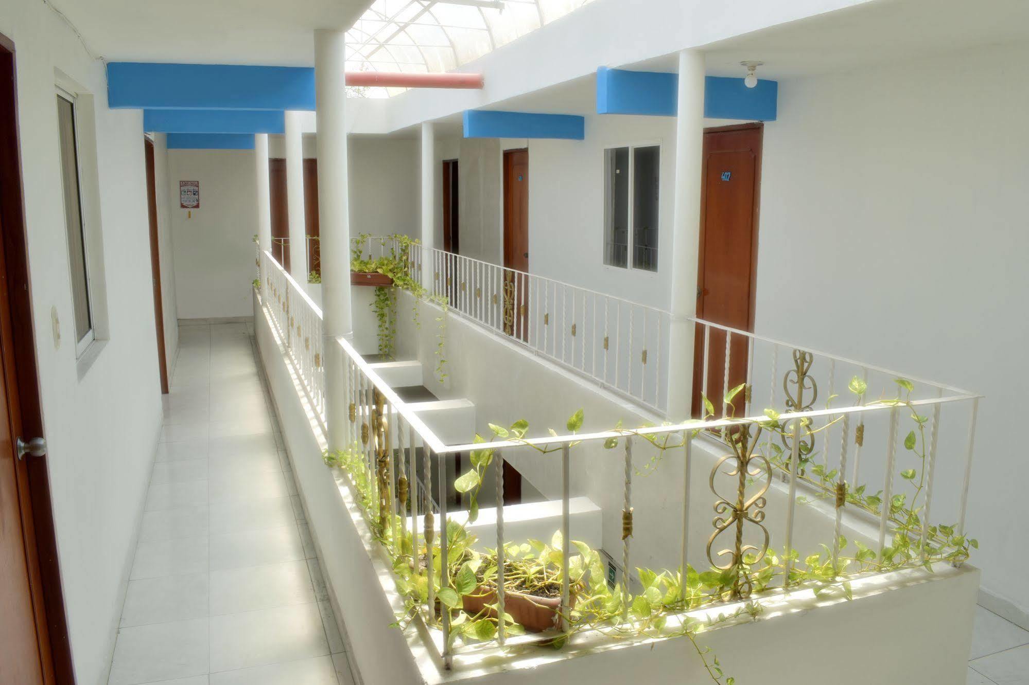 Tropical Sun Hotel