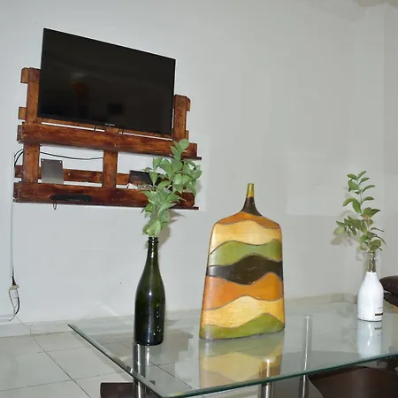 Tropical Sun Hotel Cartagena